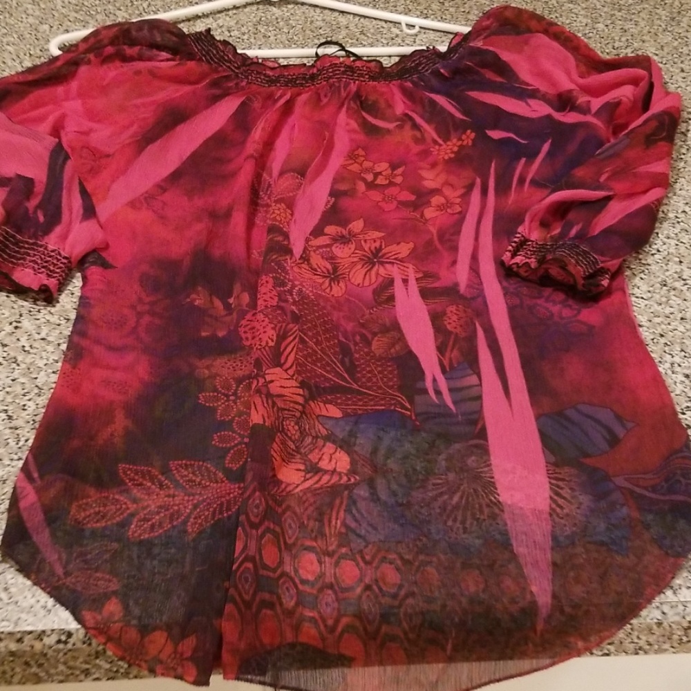 Yvos💥 Sheer Top Size S. C 019